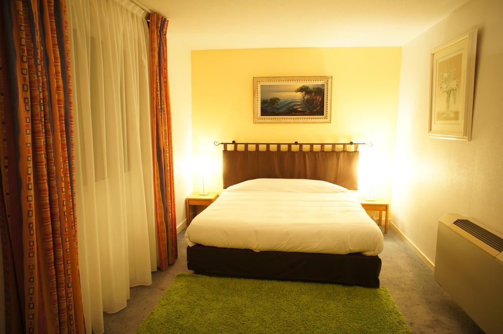 Inter-Hotel La Closerie Beaune Beaune  Ruang foto