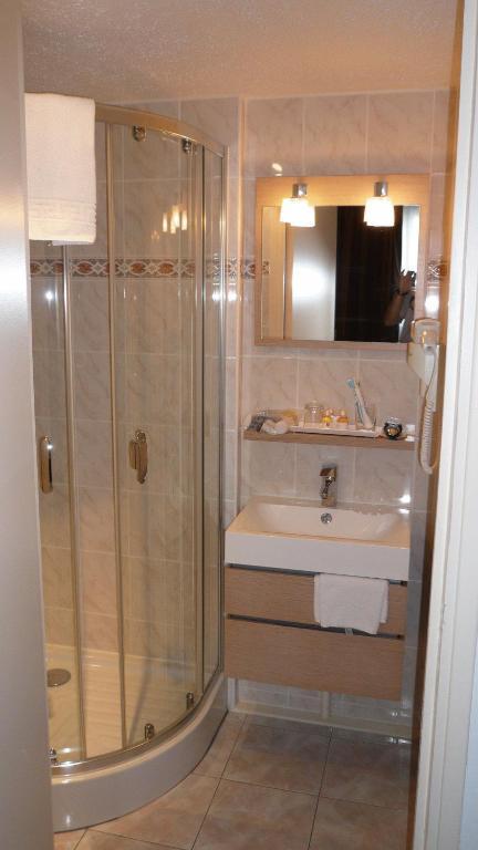 Inter-Hotel La Closerie Beaune Beaune  Ruang foto